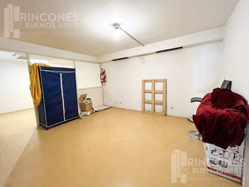 Local Reciclado 186m2 - Zona Comercial A Mts Blvd. Caseros - San Telmo