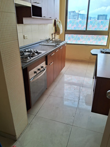 Oportunidad Única! Departamento Amplio En El Centro De Conc