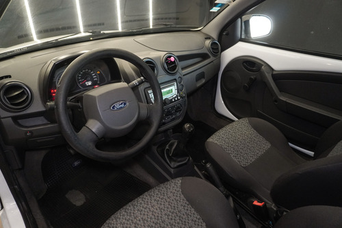 Ford Ka 1.6 Fly Viral 95cv
