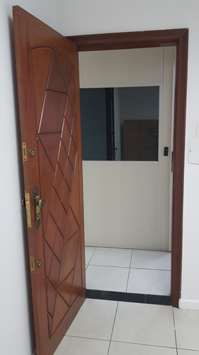 Imagem 9 de 15 de Excelente Sala Comercial No Centro!!! - 7826