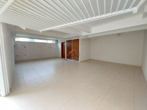 Lindo Sobrado À Venda Com 3 Quartos, Em Excelente Localização No Bairro Do Portão, Próximo Ao Sesc. - Ca00757 - 34776829