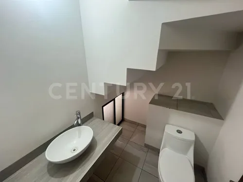 Casa En Renta En Montena Residencial, Pozos, S.l.p.