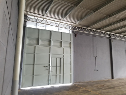 Nave Industrial En Venta En Santa Rosa Jáuregui Querétaro 688 M2