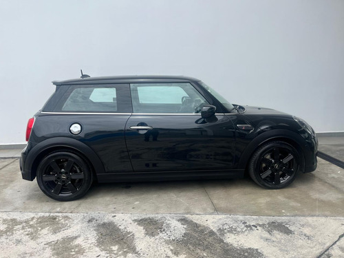 Mini Cooper S 2.0 Classic automático