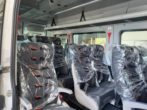 Imagen 11 de 20 de Citroën Jumper L3h2 Minibus 17+1 2022 ! (gdr)