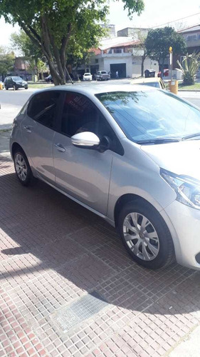 Peugeot 208 1.6 Active 2020
