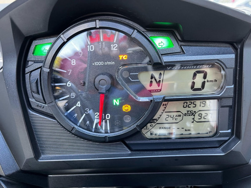 Suzuki V-strom 650 Adventure 2021 Impecável Único Dono