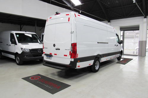 Imagem 7 de 11 de Mercedes-benz Sprinter 516 Big 21/22 Furgão 15,5m³