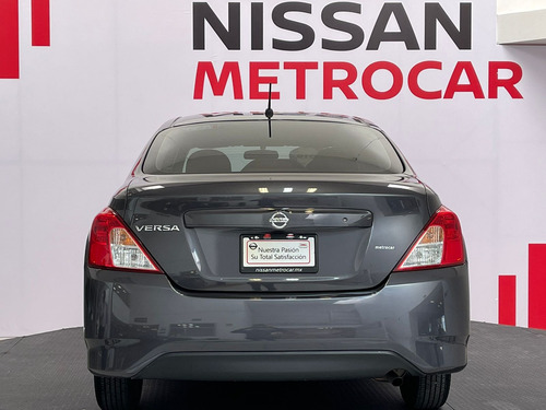 Imagen 4 de 15 de Nissan Versa Sense 2019