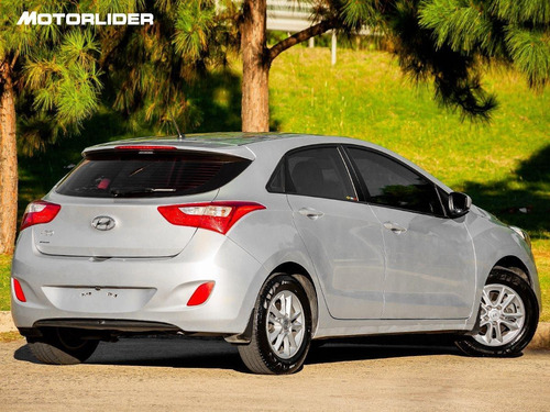 Imagen 5 de 15 de Hyundai I30 1.6 Gl Extra Full| Permuta / Financia