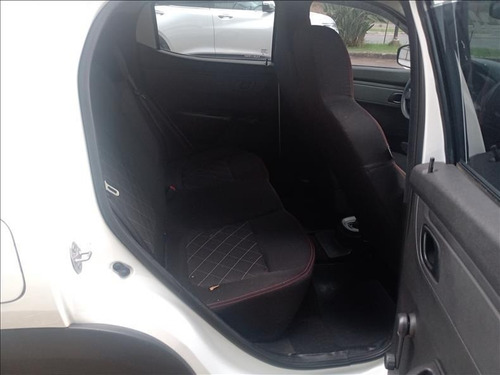 Imagem 8 de 10 de Renault Kwid Kwid Zen 1.0 4p Flex 12v Manual