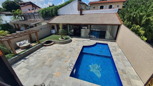 Residência Alto Padrão 500m2 - Interlagos