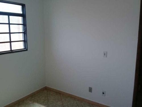 Venda De Apartamentos / Padrão Na Cidade De São Carlos 27211