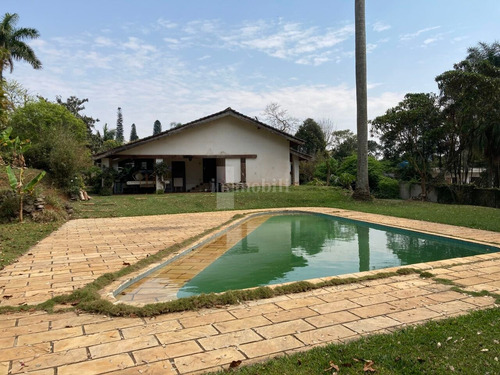 Imagem 1 de 15 de Casa Em Condomínio - Gv10987