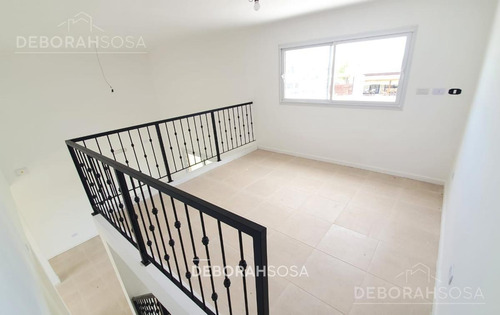 Imagen 11 de 24 de Exclusiva Casa En Venta - El Cantón
