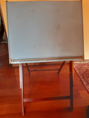 Mesa Para Desenho Técnico Com Cavalete Em Madeira Trident (Usado)