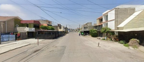 Casa En Venta Plutarco Elías Calles 15a Valle De Anahuac Ecatepec De Morelos Méx./ Recuperacion Bancaria L1969
