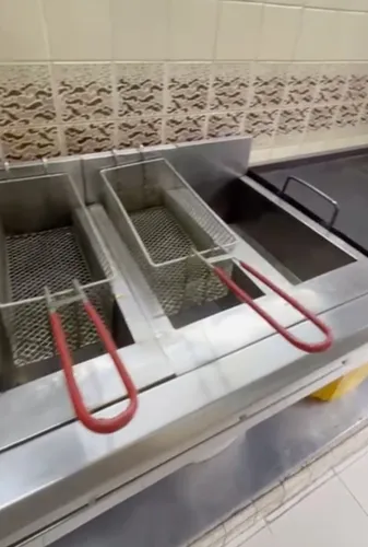 Arriendo Cocina Amoblada Dentro De Bar En Funcionamiento