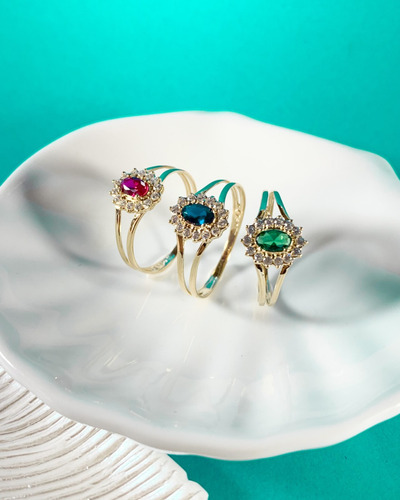Anel De Formatura Em Ouro 18k/750 Safira/rubi E Brilhantes