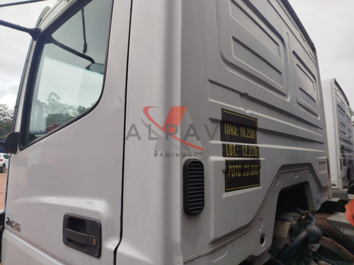 Mercedes Benz 2426 Ano 2014 10 Baias Bebidas