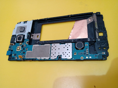 Samsung A3 2015 (Usado)
