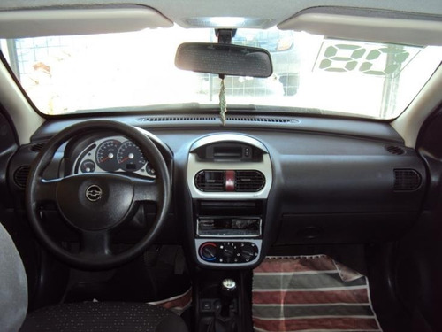 Chevrolet Corsa Hatch