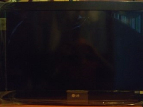 Imagen 4 de 4 de Tv LG, Pantalla Mala Sin Base.