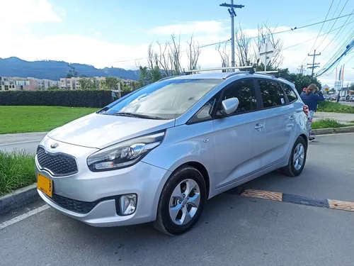 Kia Carens 2.0 Suv Ex