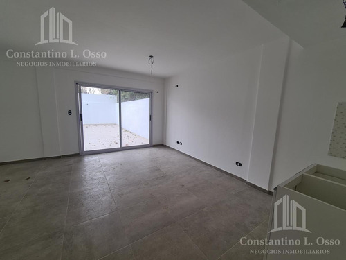 Imagen 3 de 14 de Monoambiente A Estrenar Con Patio De 40m2 En Planta Baja - Lomas De Zamora
