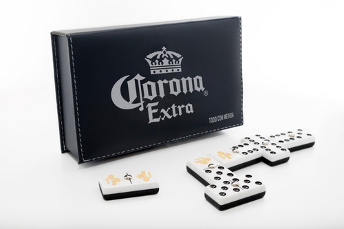 Domino Corona Extra Blanco Y Negro En Estuche