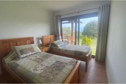 Venta Casa En Parcela, En Los Riscos Pucón