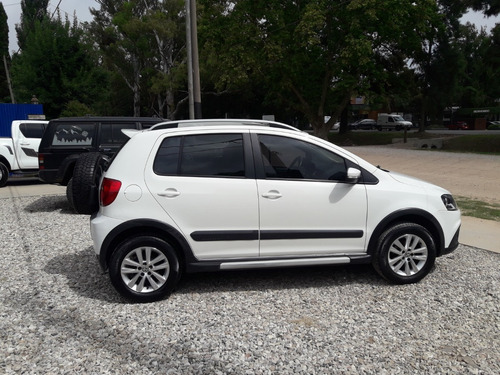 Volkswagen Crossfox Full Pack!!