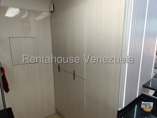 Apartamento En Venta En Campo Alegre Chacao Caracas Pisos De Marmol Angela Tochon