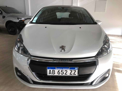 Peugeot 208 Allure Con Navegador