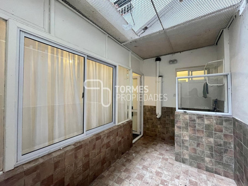 Imagen 27 de 30 de Tour Virtual Departamento Venta 2 Ambientes Con Patio ~ Centro Mar Del Plata
