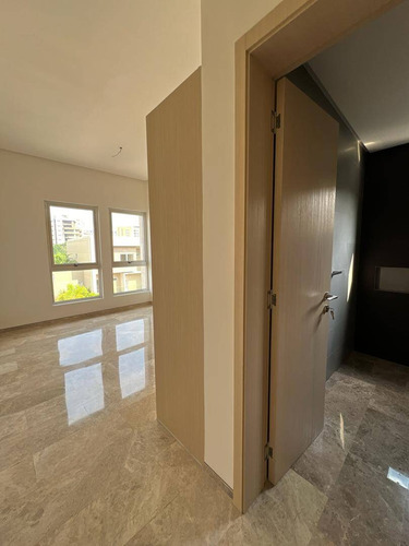 Townhouse En Altos De Guataparo - Acepta Financiamiento