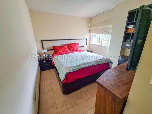 Amplio Apartamento Con Bella Vista Y Areas Sociales Cerca C.c. Galerías Los Naranjos Nb 5-22499