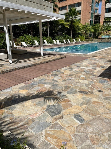 Imagen 13 de 14 de Campo Alegre Vendo Apto De 243 Metros 04143256451