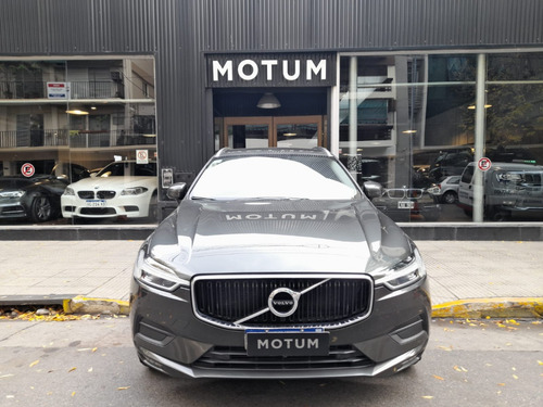 Volvo XC60 2.5 T5 Momentum