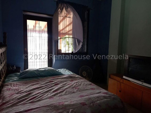 Imagen 16 de 20 de Vendo Casa Tipo Townhouse En Urbanizacion Doña Elvira, Codigo 22-25035 Cm