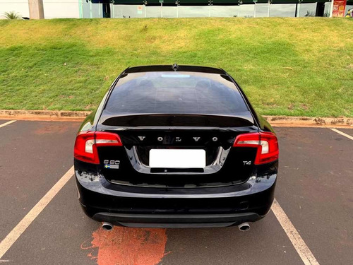 Volvo S60 2011 1.6 T4 4p
