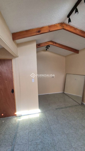 Casa En Arriendo De 4 Dorm. En Maipú