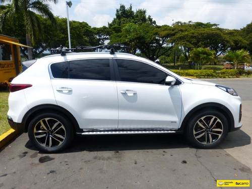 Kia New Sportage Zenith At 2000cc 4x4