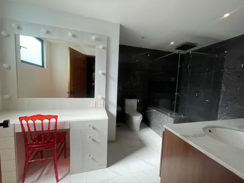 Renta Casa Semiamueblada - Taxco - Roma Sur