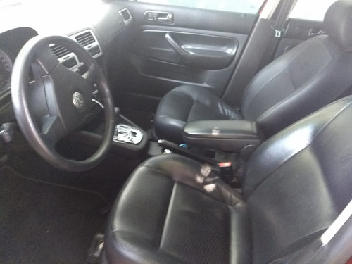 Volkswagen Bora 2.0 Aut. 4p 2008