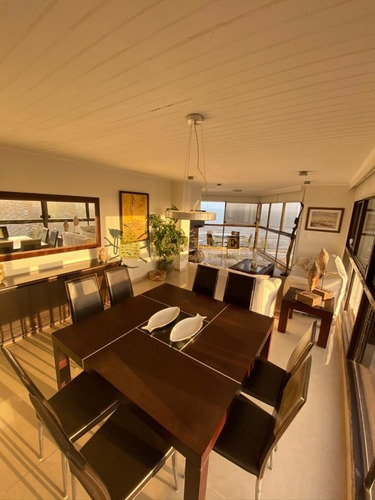 Piso Alto En Brava- Ref: 4024