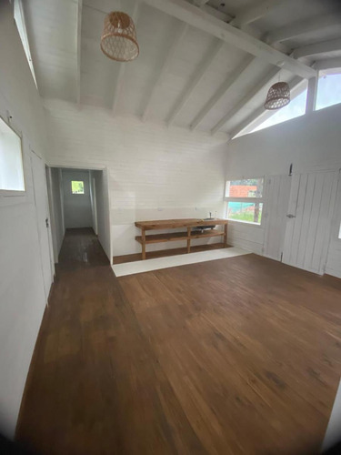 Casa En Venta - 3 Dormitorios 2 Baños - 600mts2 - Ingeniero Maschwitz