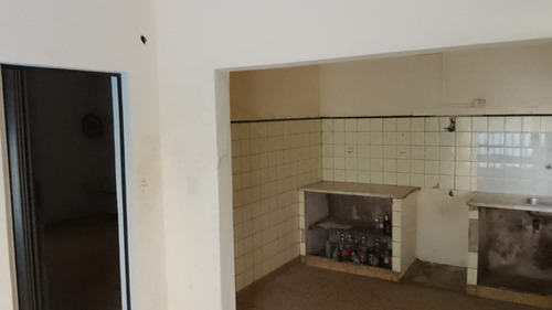 Imagen 3 de 12 de Casa En 2 Plantas Con Patio En Dock Sud Avellaneda