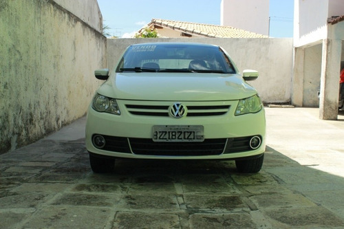 Volkswagen Voyage 2012 1.6 Vht Comfortline Total Flex 4p