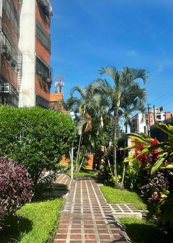 Apartamento En Alquiler Urb. Base Aragua Maracay